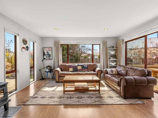 14 Ragan Lane, Wanaka