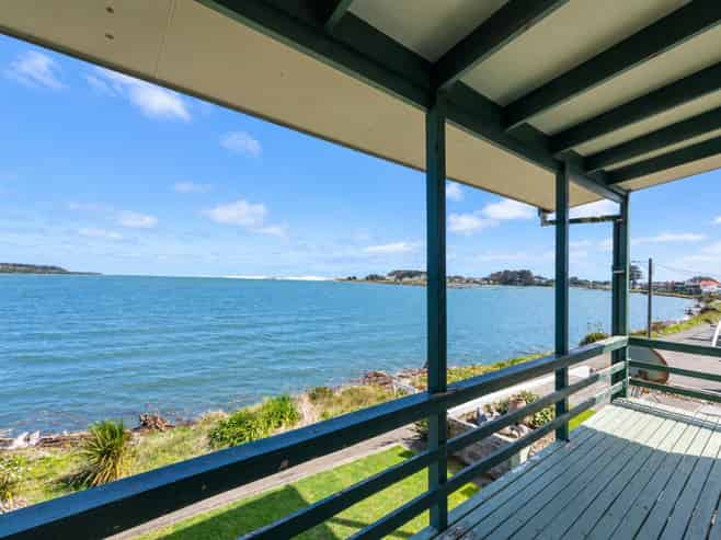 1 Hartley Street, Foxton Beach