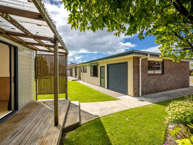 32 Roskilda Crescent, Taradale