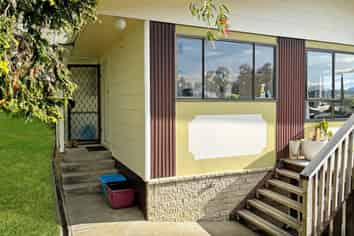 52B Hilltop Avenue, Morningside