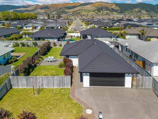 50 Youngberry Drive, Richmond