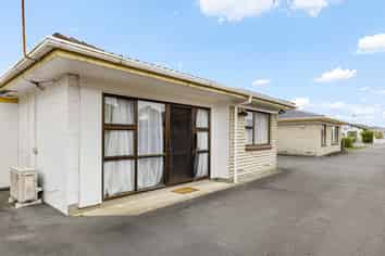 12B Grey Street, Glenholme
