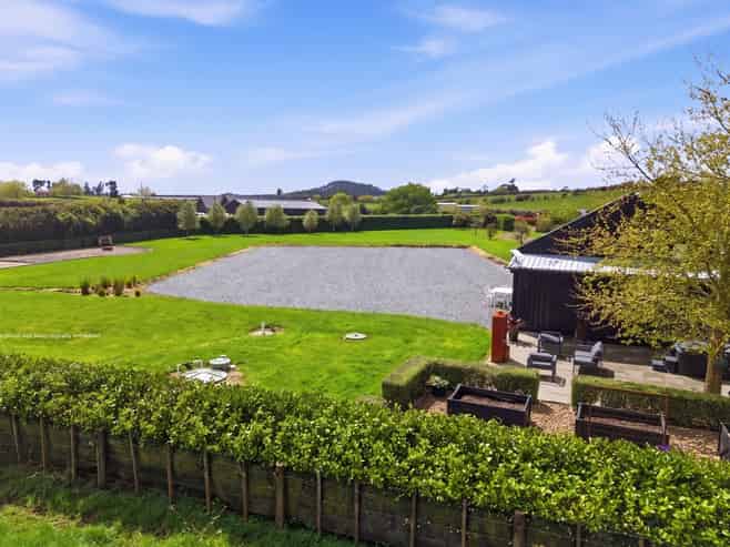 83 Settlement Road, Puni