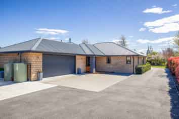 6 Willowside Place, Amberley