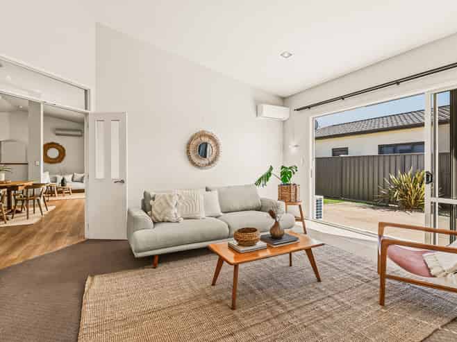 4 Tasman Drive, Poraiti
