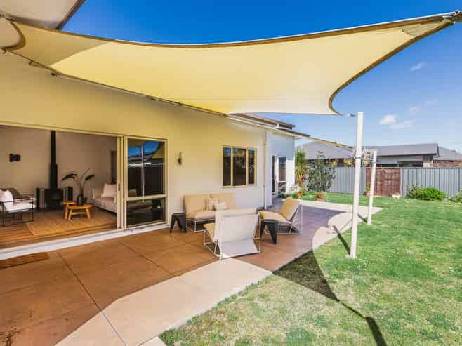 4 Tasman Drive, Poraiti