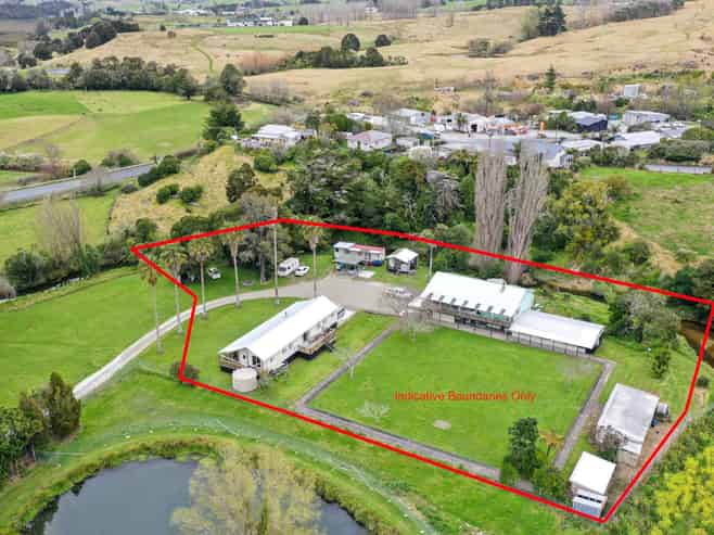 3 Hurndall Street East, Maungaturoto