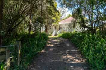 114 Dip Road, Kaeo