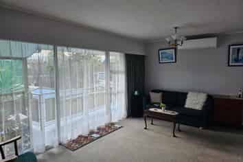 18 First treetS, Masterton