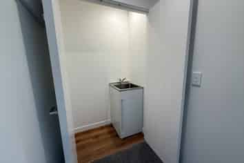 Manawatu / Whanganui - Address withheld