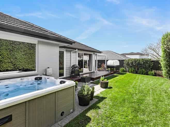 114 Harris Drive, Millwater
