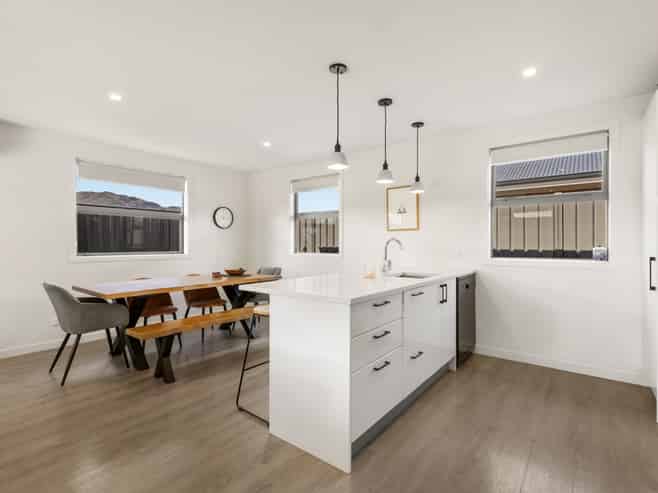 15B Clare Place, Cromwell