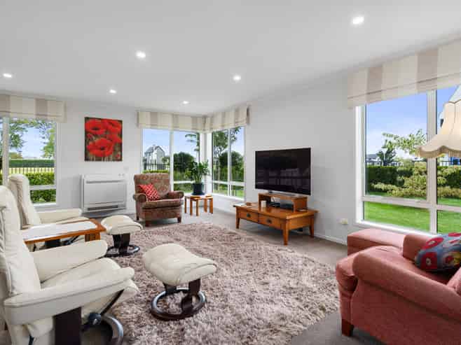 44 Rose Leigh Drive, Cambridge