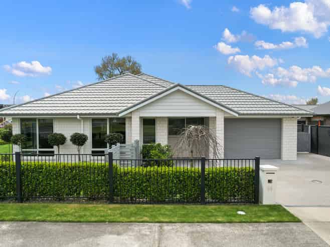 44 Rose Leigh Drive, Cambridge