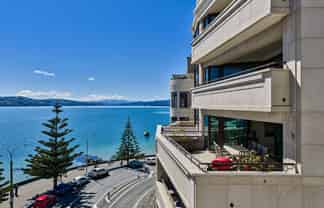 10/166 Oriental Parade, Oriental Bay