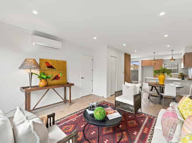 4/115 Caledonian Road, Saint Albans
