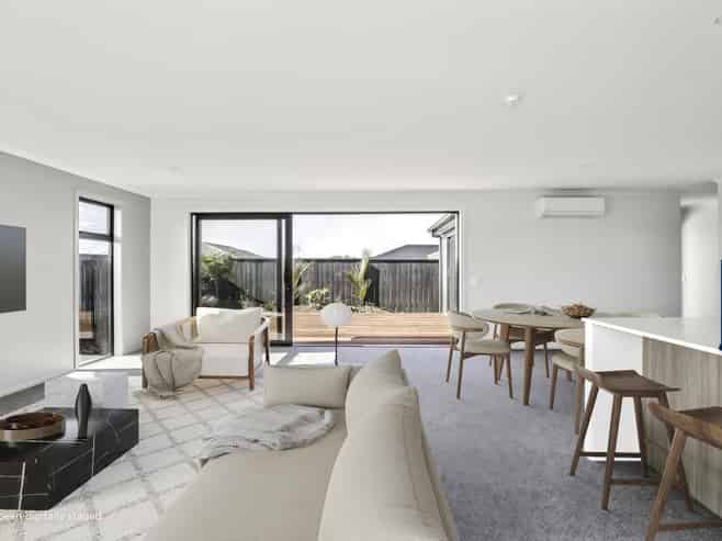 49 Woodley Road, Richmond