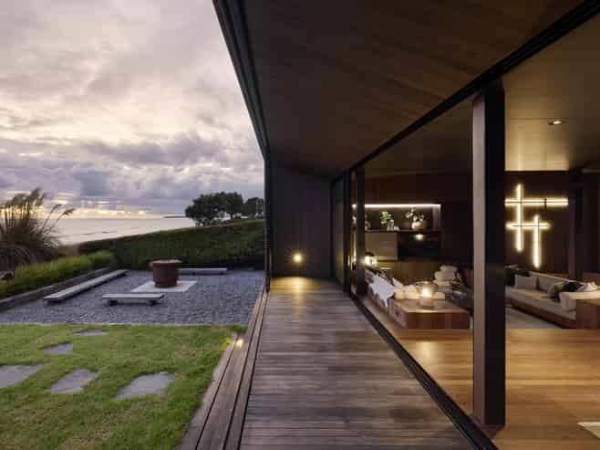 113 Karewa  Parade, Papamoa