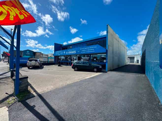 High Profile Retail On Rangitikei