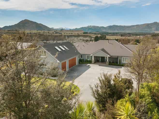 31 Matheson Crescent, Albert Town