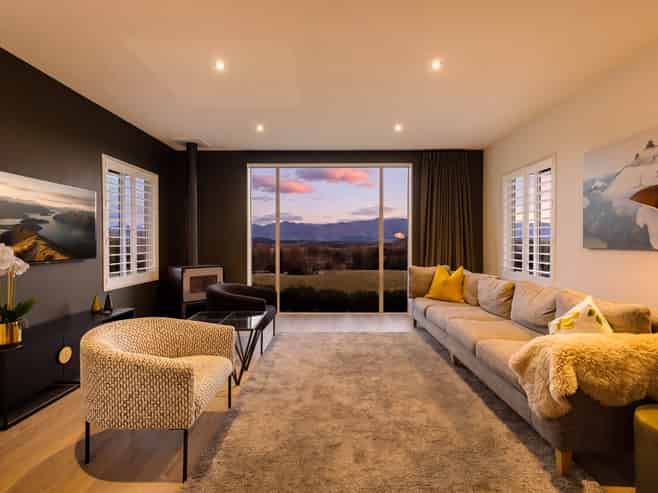 31 Matheson Crescent, Albert Town