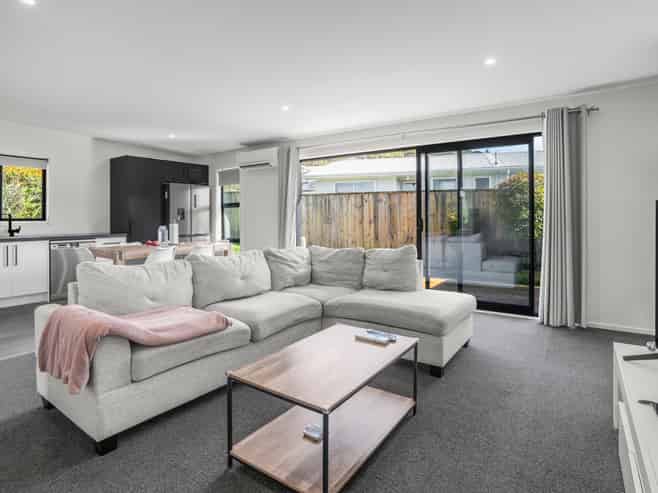 6 Hastings Grove, Wainuiomata