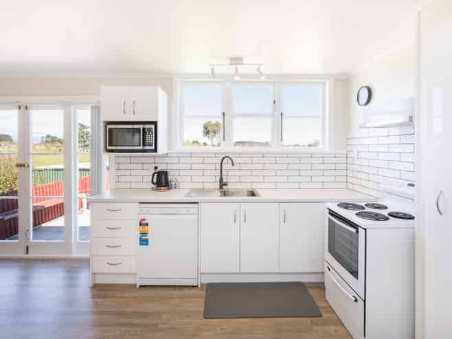 88 Avenue Road, Foxton