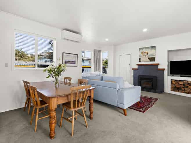 804 Pepper Street, Raureka