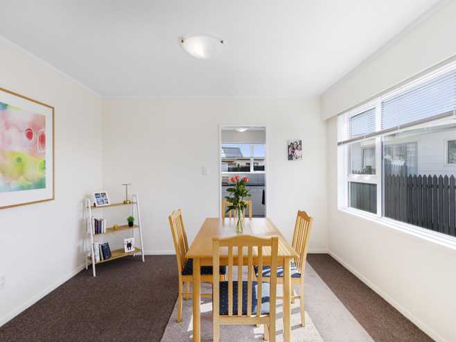 7 Cassley Crescent, Papakowhai