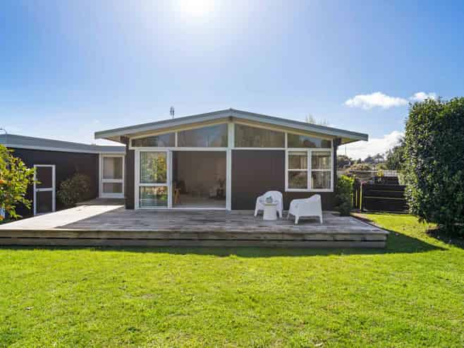 30 Domain Street, Waiuku