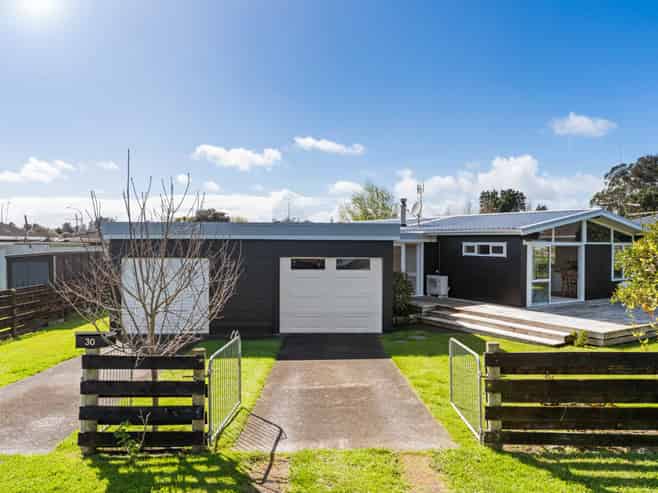 30 Domain Street, Waiuku