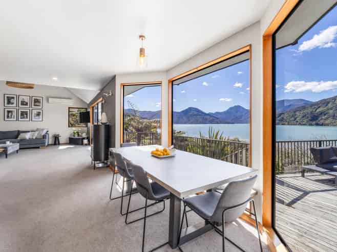 16 Belvue Bay Road, Havelock