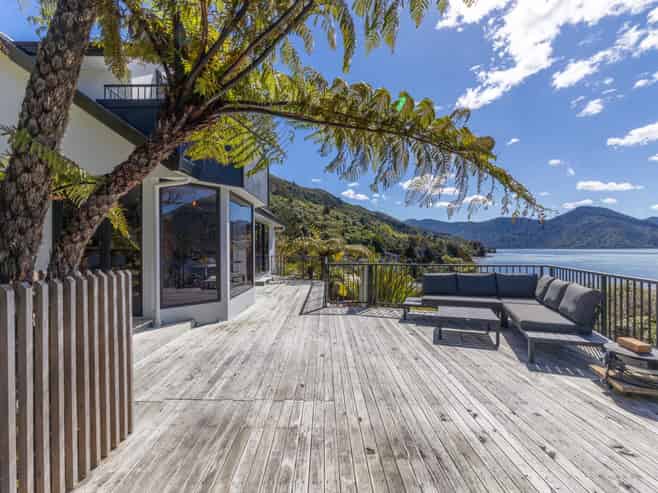 16 Belvue Bay Road, Havelock