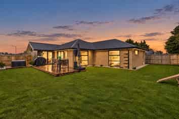 26 Salkeld Place, Woodend