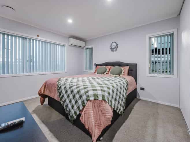 23 Soaring Bird Drive, Takanini