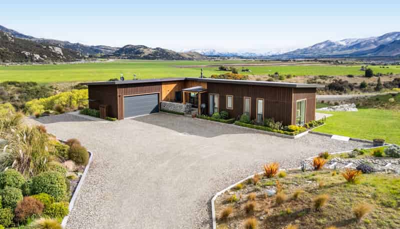1322 Luggate Tarras Road, Cromwell