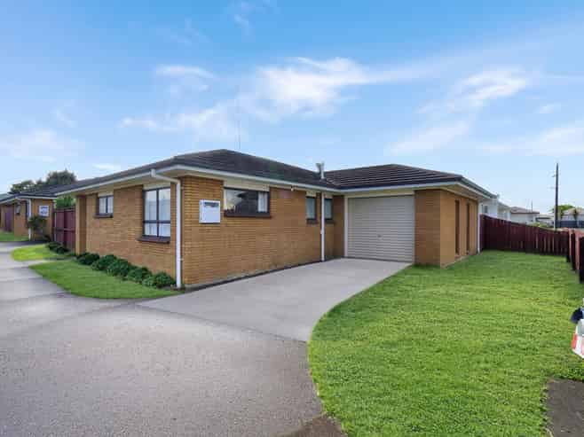 1/9 Don Street, Papakura