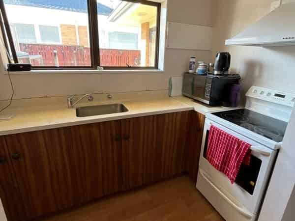1/9 Don Street, Papakura