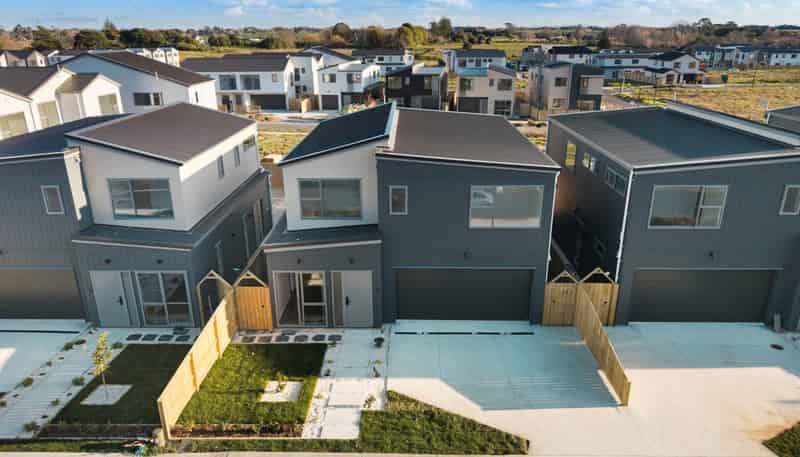 68 Papaka Road, Karaka