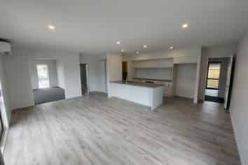 48 Whitehorn Drive, Lincoln