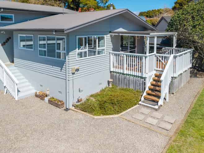 53 Eighty Eight Valley Road, Wakefield