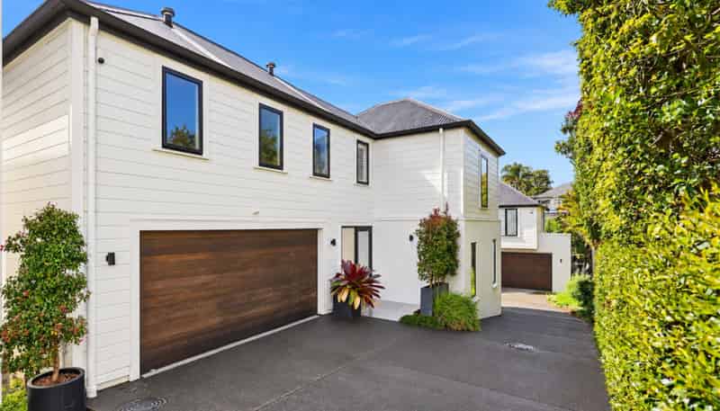 21B Newell Street, Point Chevalier