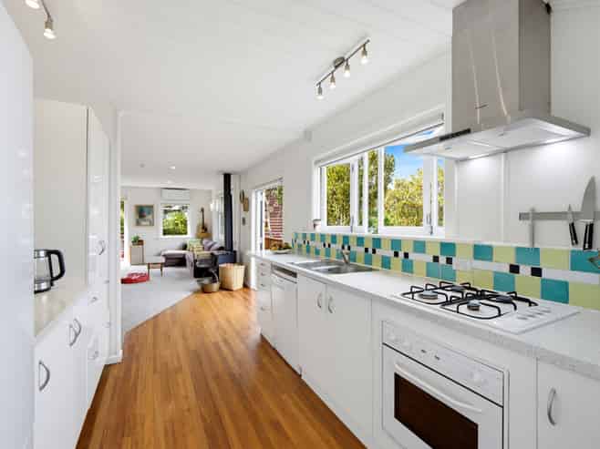 10 Cornwall Road, Lyttelton