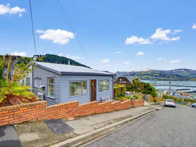 10 Cornwall Road, Lyttelton