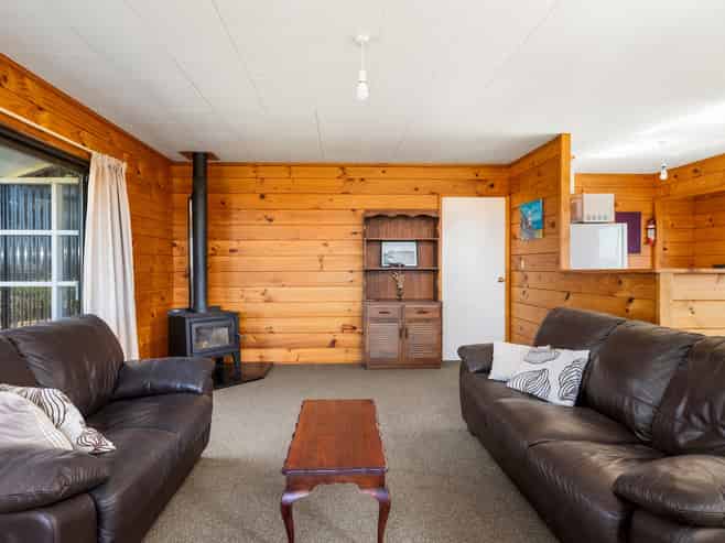44F Mataikona Road, Whakataki