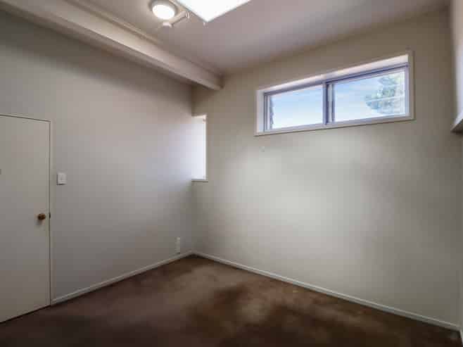Flat 2/3/50 Cleveland Street, Brooklyn