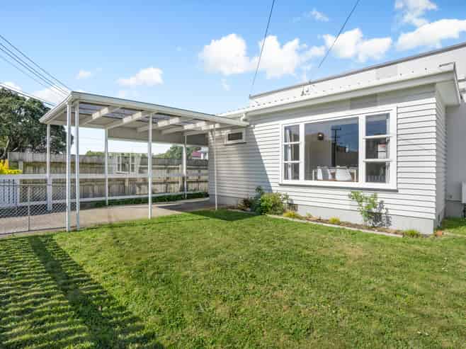 24A Bell Road, Waiwhetu
