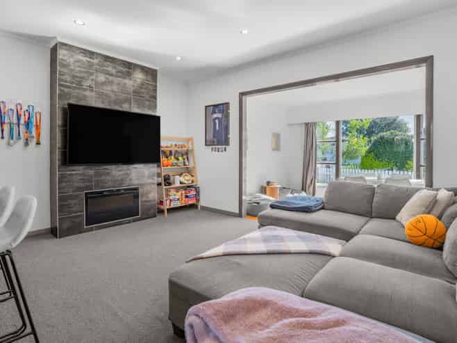 24A Bell Road, Waiwhetu