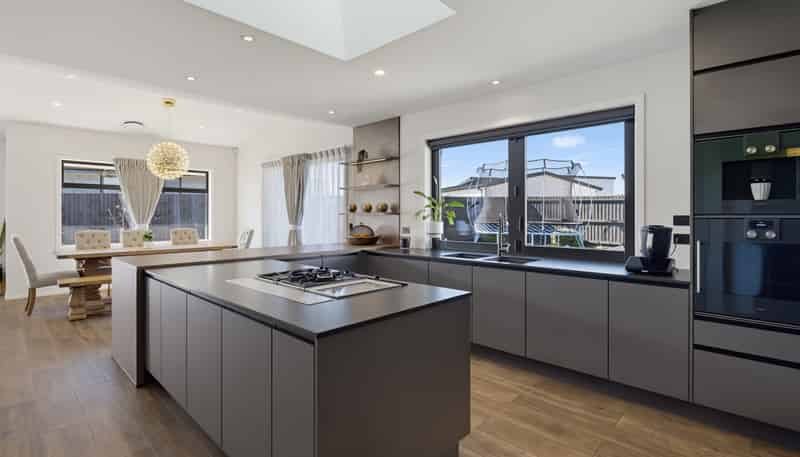 55 Blunden Road, Lincoln