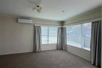 1/116 Owairaka Avenue, Mount Albert